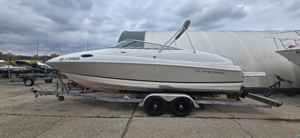 BoatPhoto.coverAlt