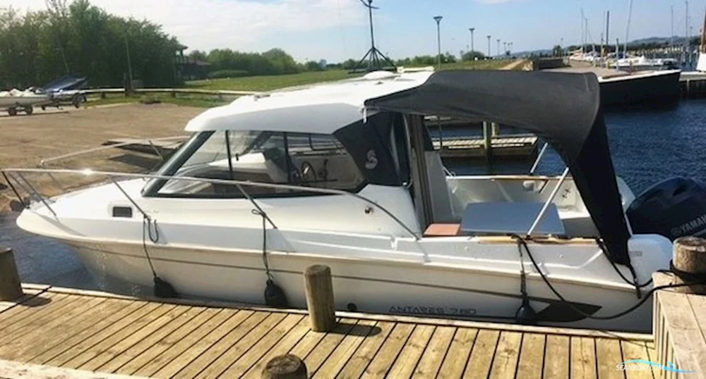 BoatPhoto.coverAlt