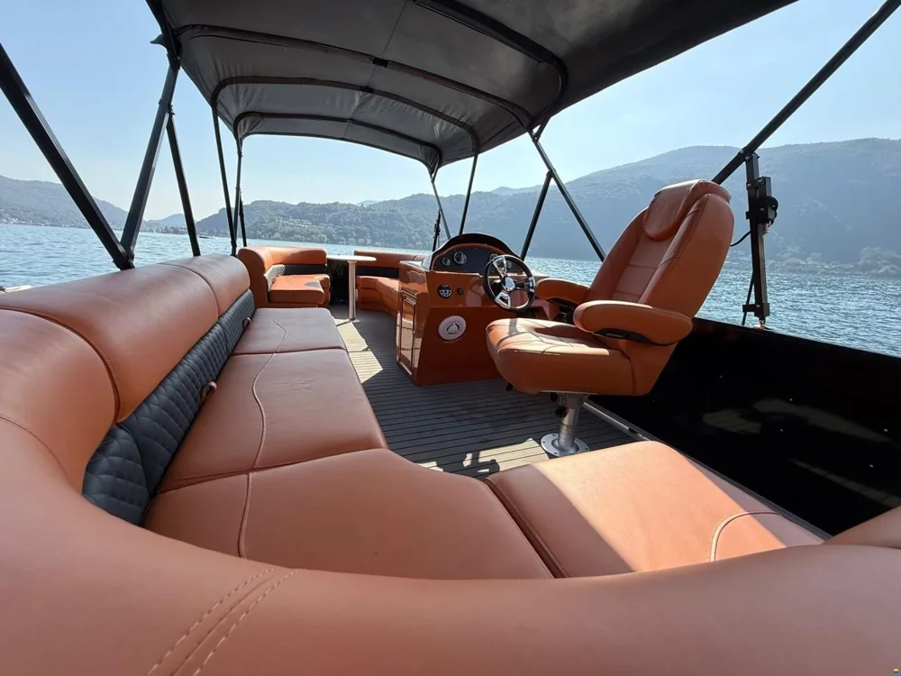 BoatPhoto.coverAlt