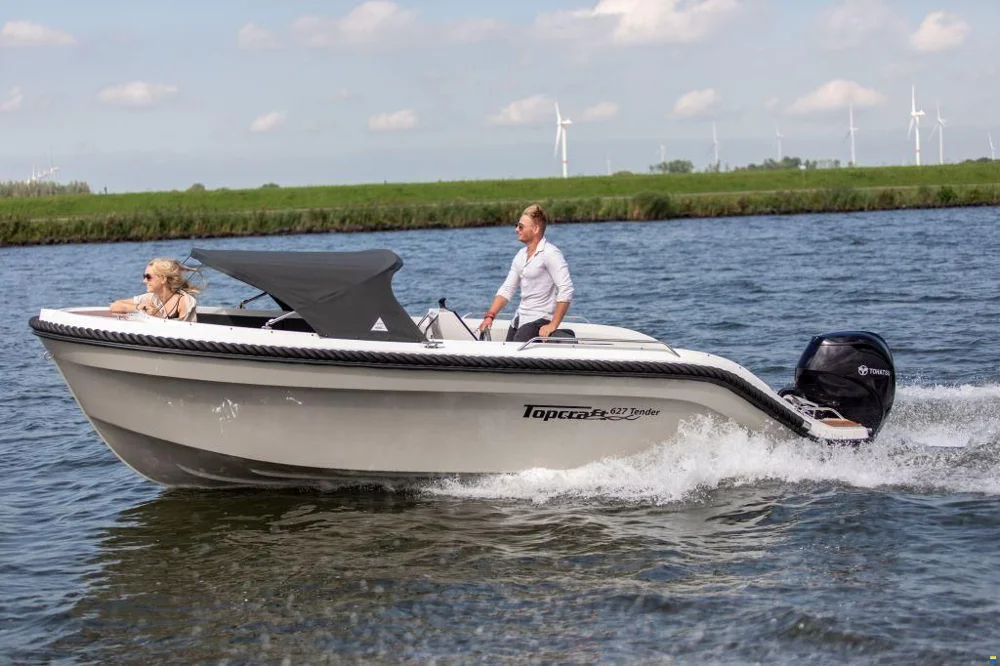 BoatPhoto.coverAlt