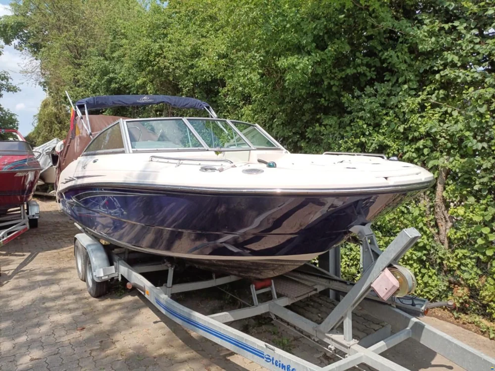 BoatPhoto.coverAlt