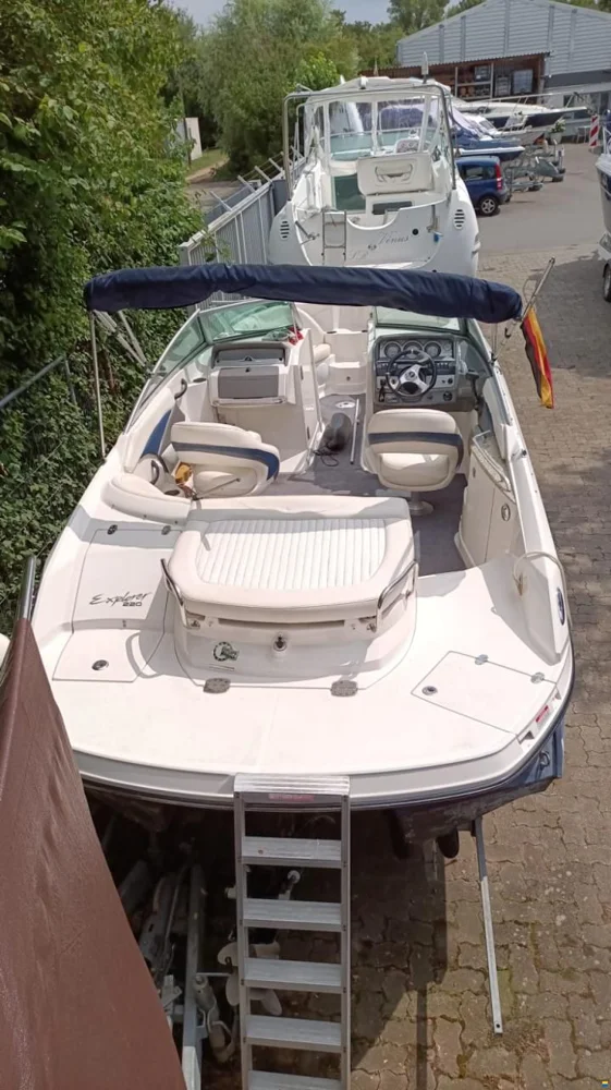 BoatPhoto.alt