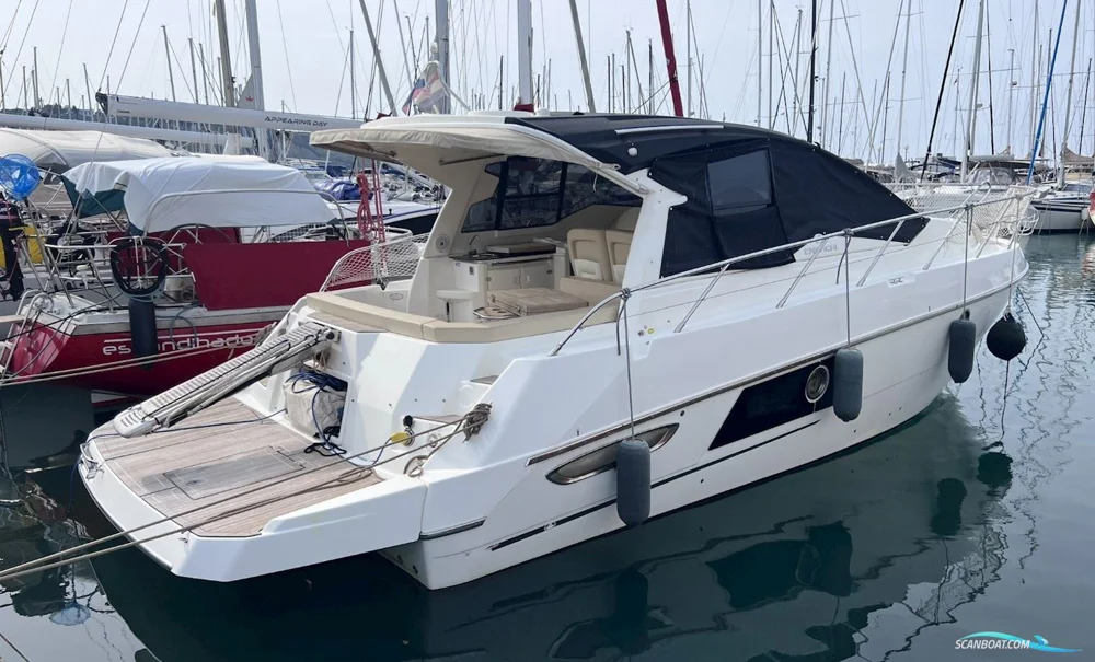 BoatPhoto.coverAlt