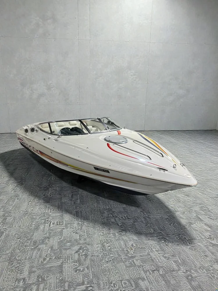 BoatPhoto.coverAlt