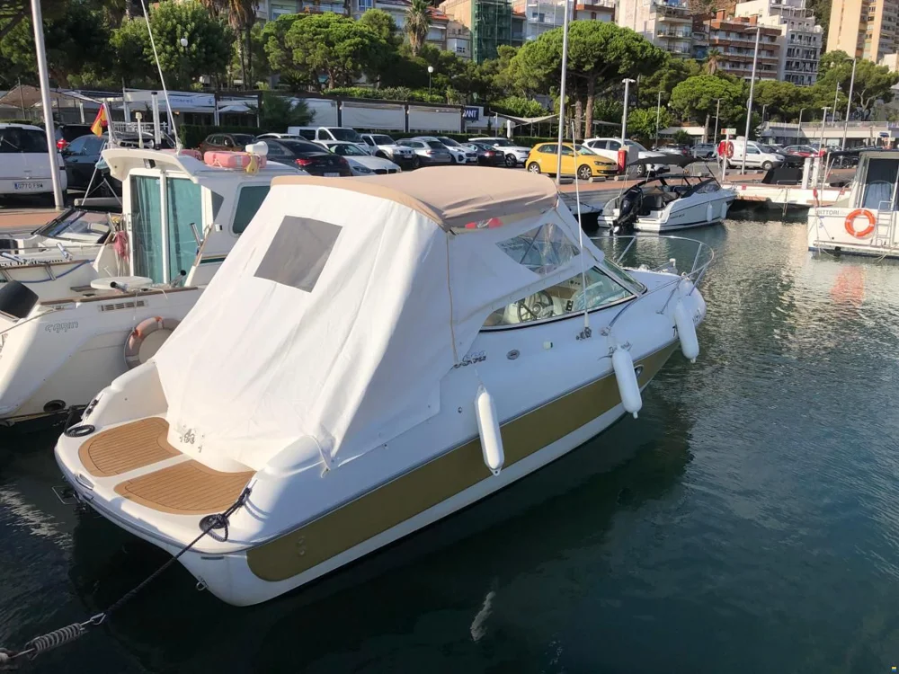 BoatPhoto.coverAlt