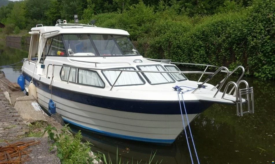 BoatPhoto.coverAlt