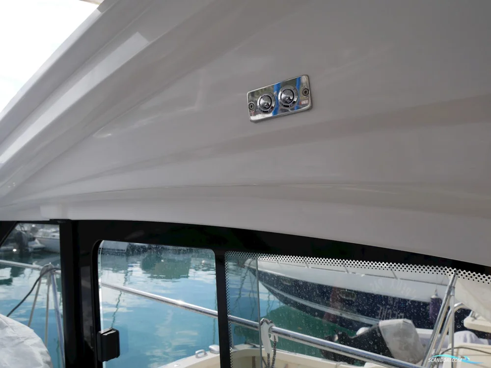 2017 Jeanneau Leader 33 for sale in Antibes, France, photo 5 of 5