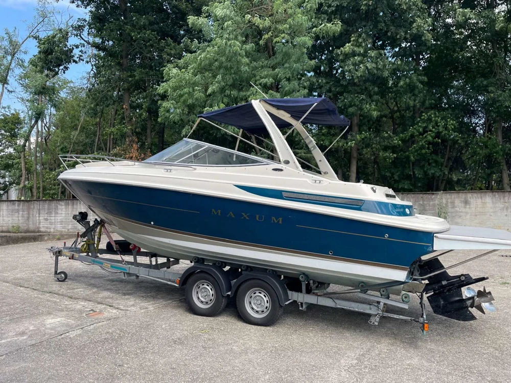 BoatPhoto.coverAlt