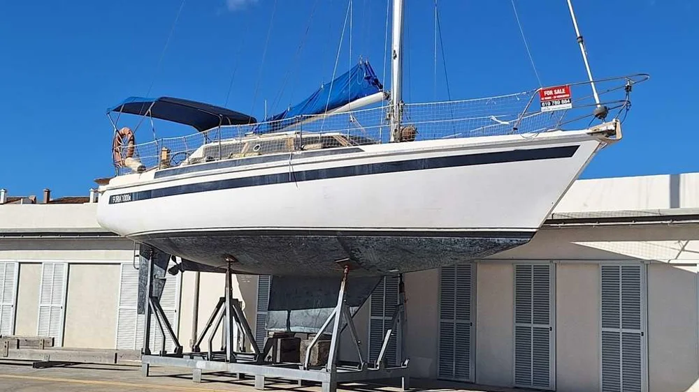 BoatPhoto.coverAlt