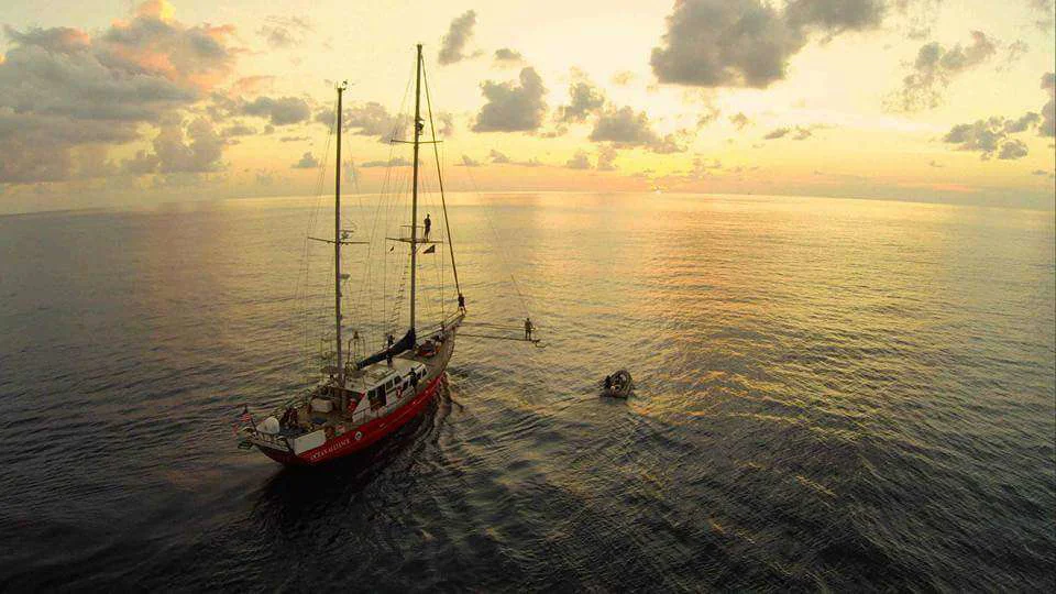 BoatPhoto.coverAlt
