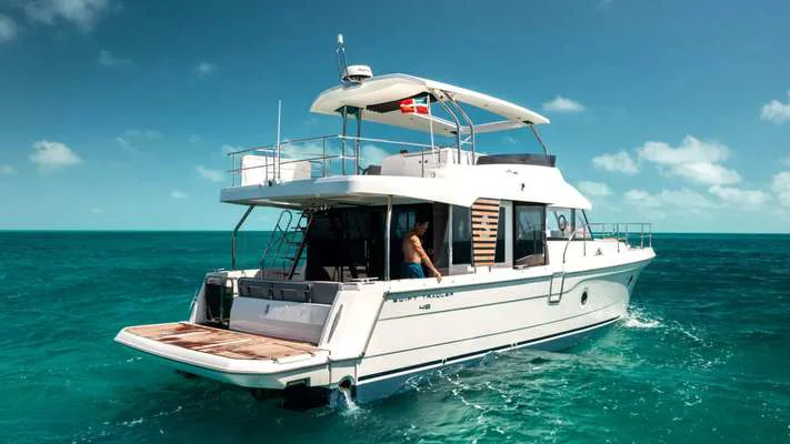 BoatPhoto.alt