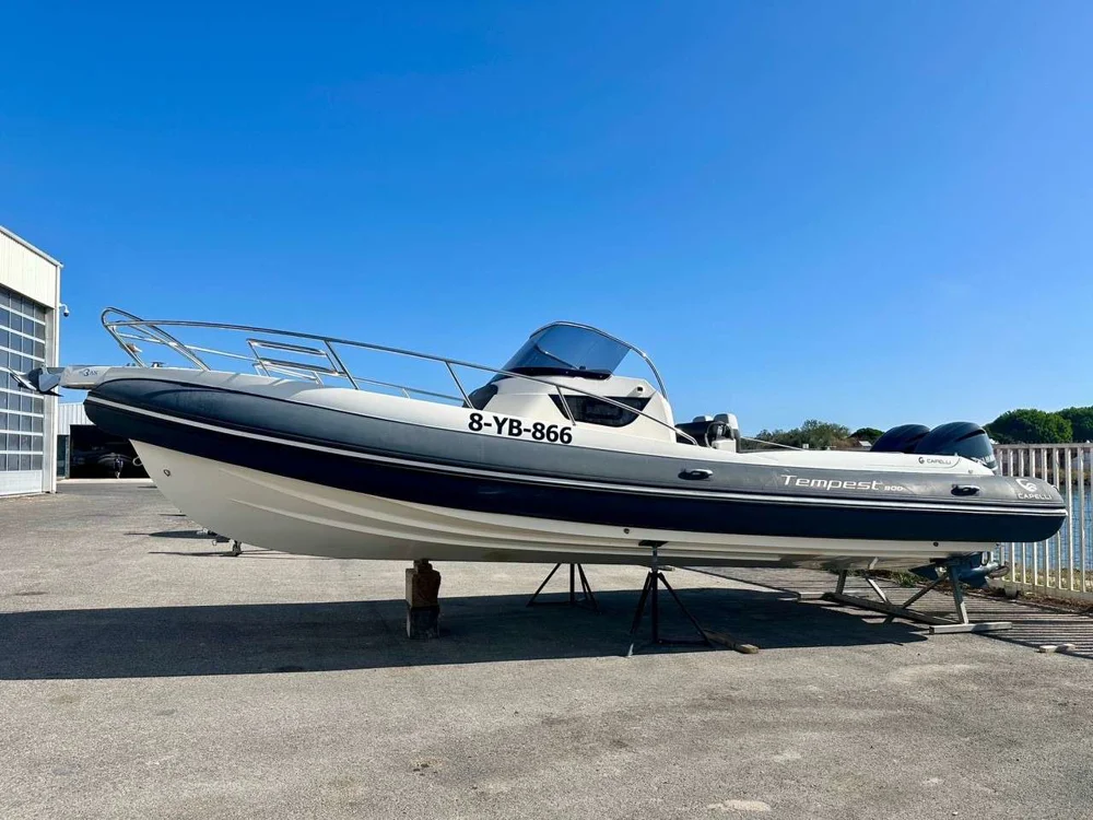 BoatPhoto.coverAlt