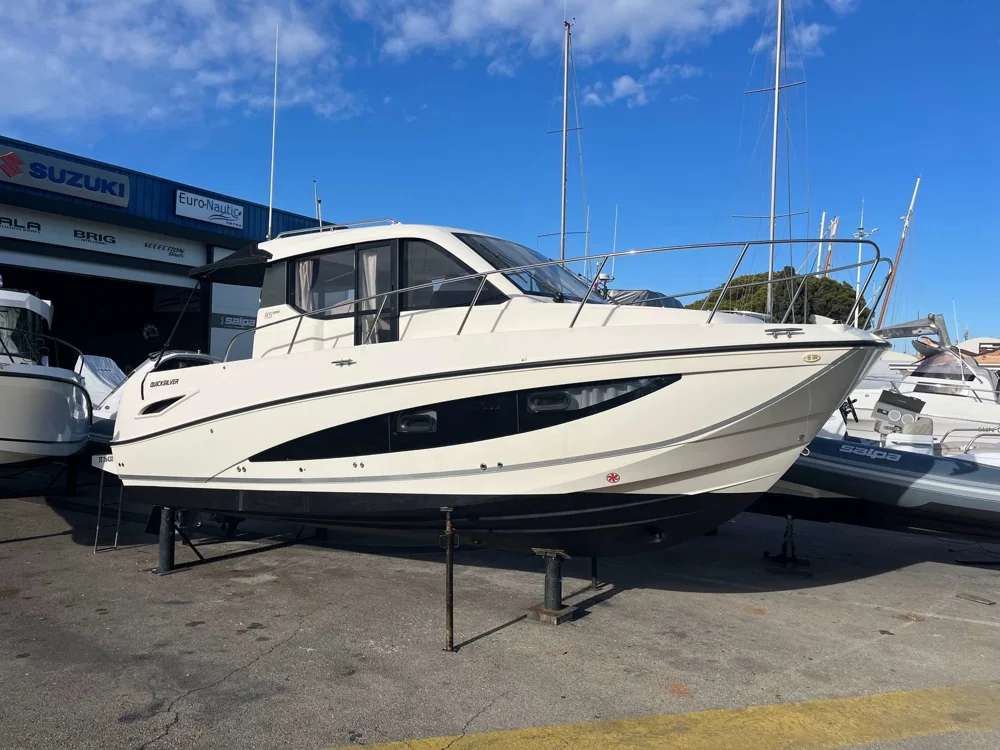 BoatPhoto.coverAlt