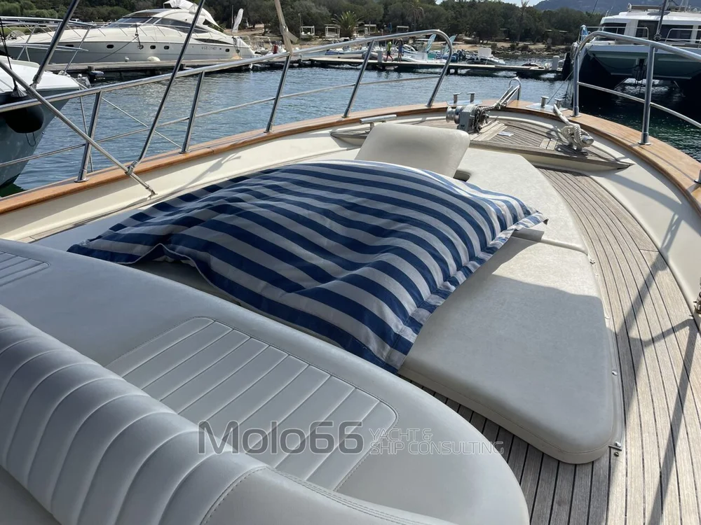 2003 Fratelli Aprea Sorrento 32 Hard Top for sale in Olbia, Italy, photo 3 of 10
