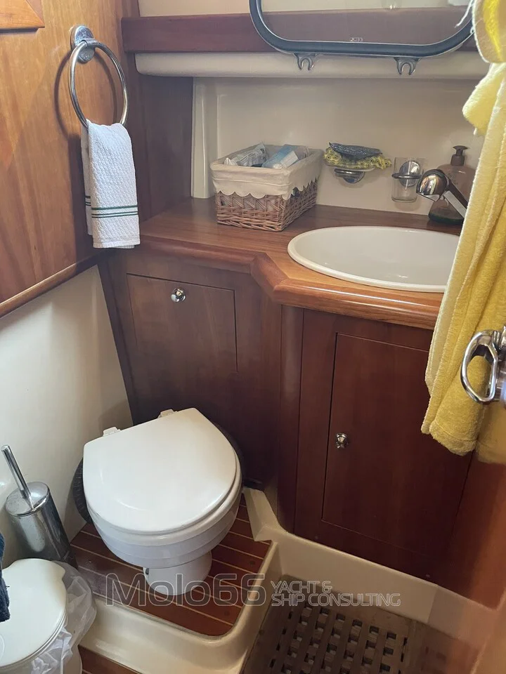 2003 Fratelli Aprea Sorrento 32 Hard Top for sale in Olbia, Italy, photo 4 of 10