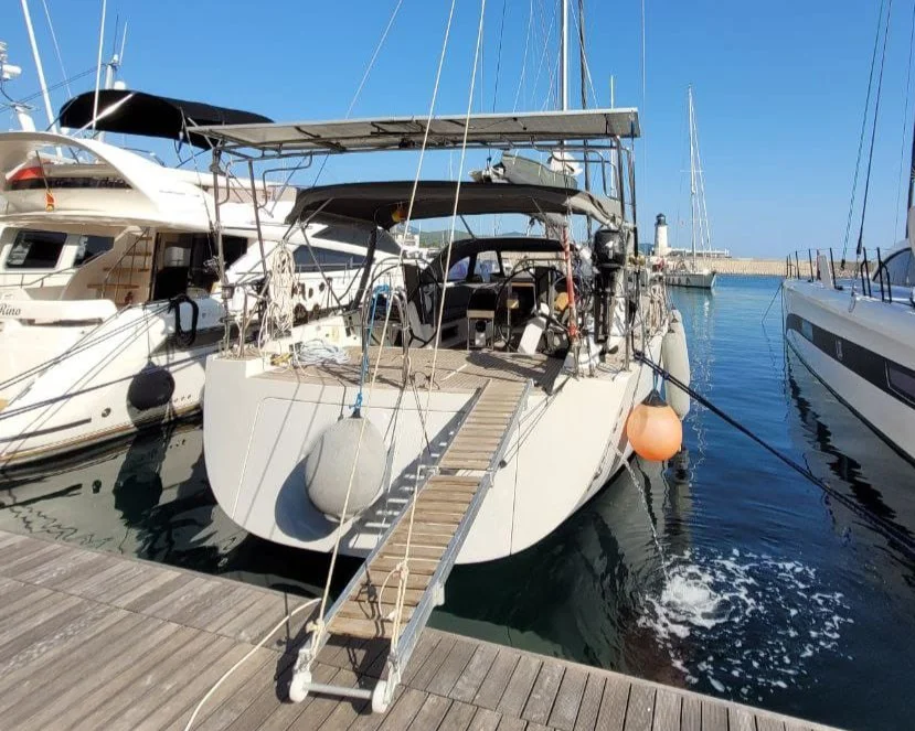 BoatPhoto.coverAlt