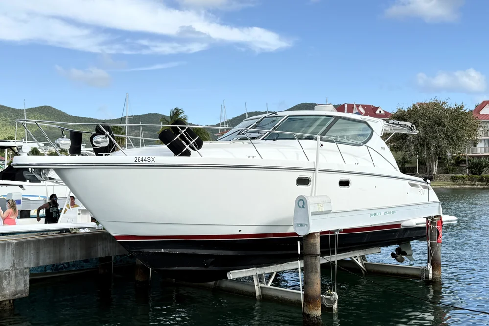 BoatPhoto.coverAlt