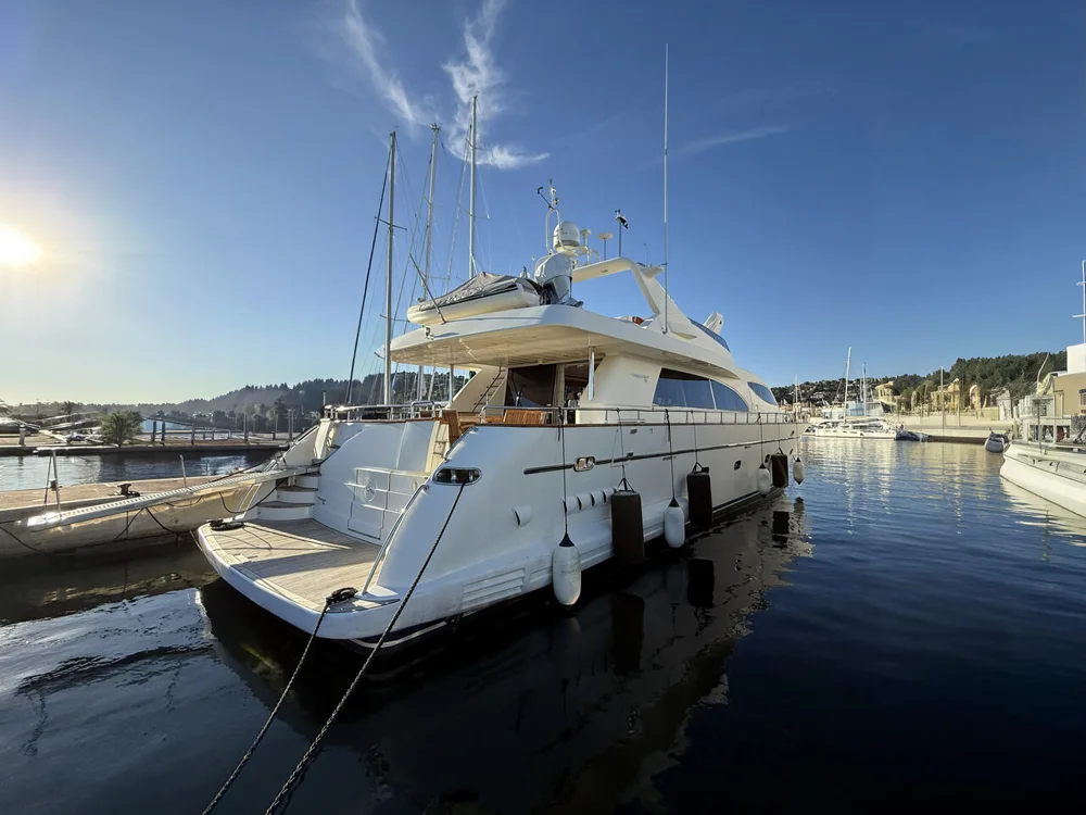 BoatPhoto.alt