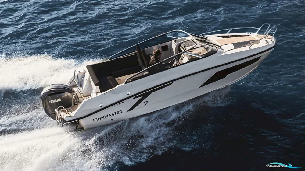 BoatPhoto.coverAlt