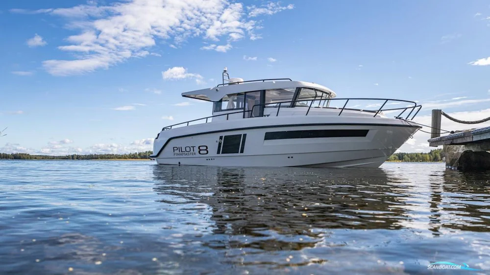 BoatPhoto.coverAlt