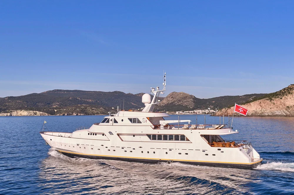 1975 CRN 40 Metre for sale in Athens, Greece, photo 3 of 5