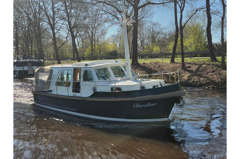 BoatPhoto.alt