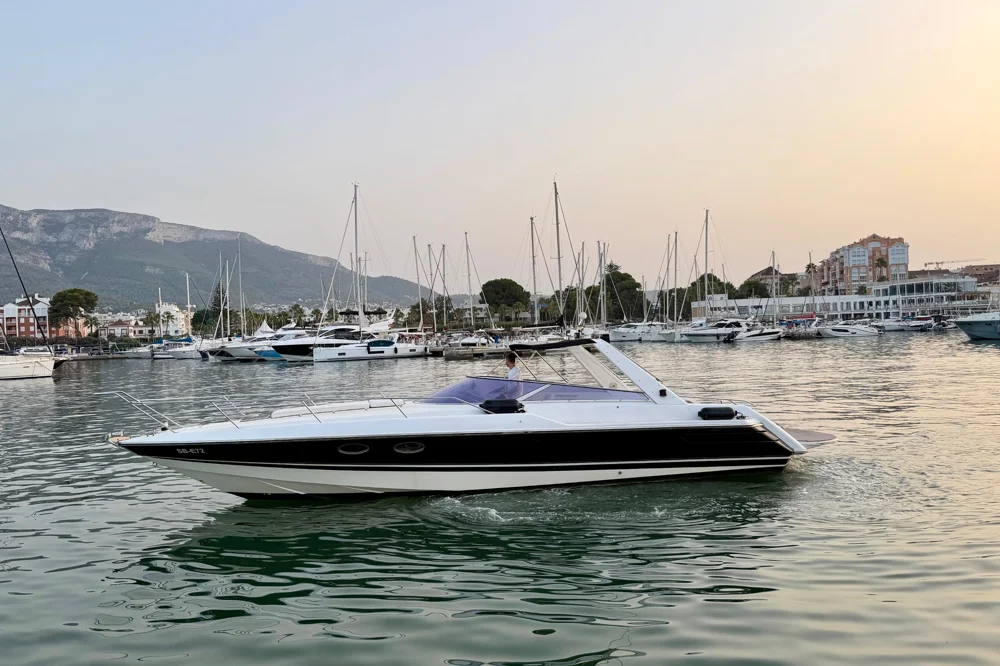 BoatPhoto.coverAlt