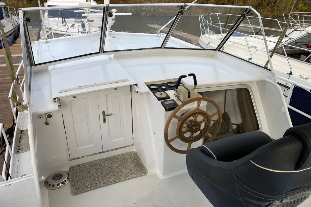 BoatPhoto.alt