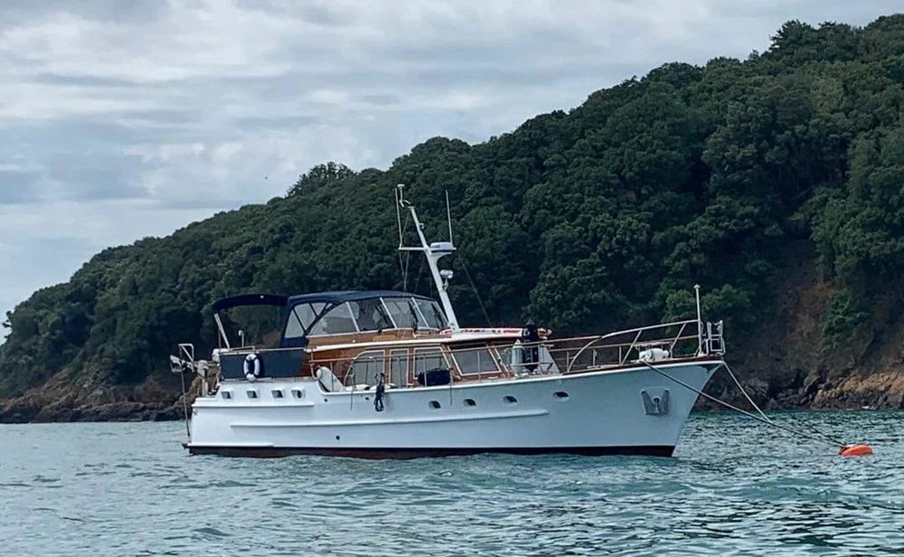 BoatPhoto.coverAlt