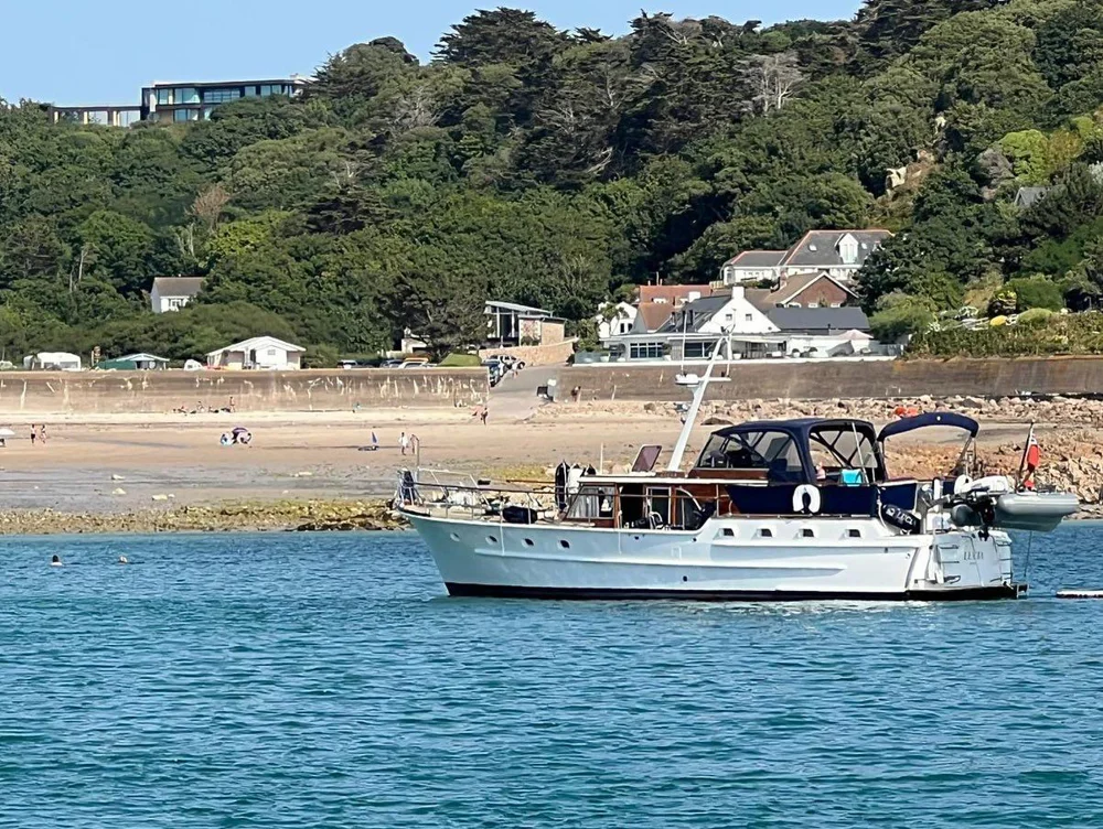 BoatPhoto.alt