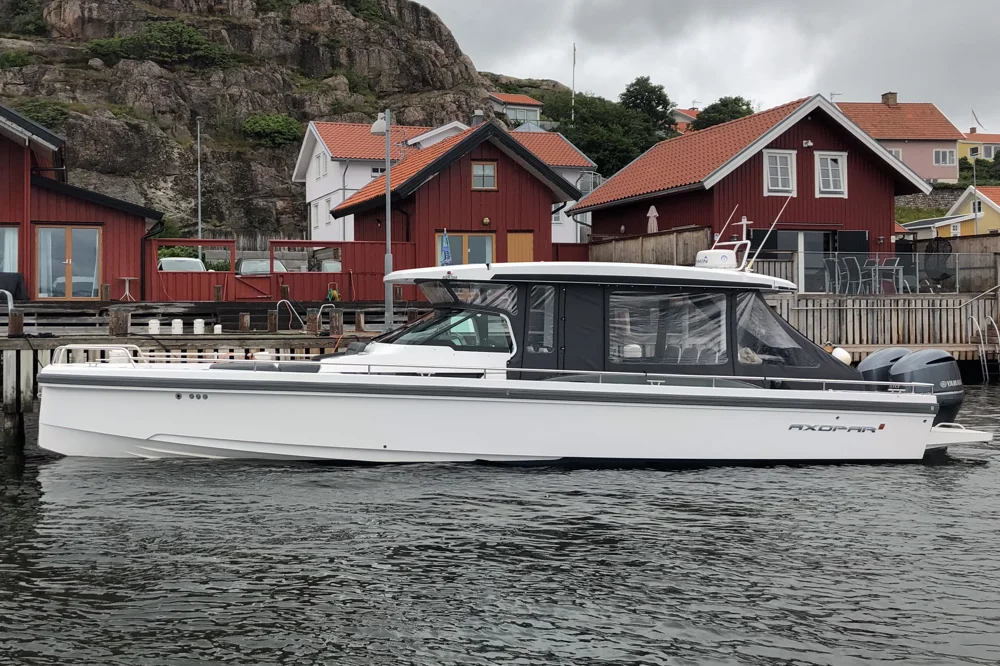 BoatPhoto.alt