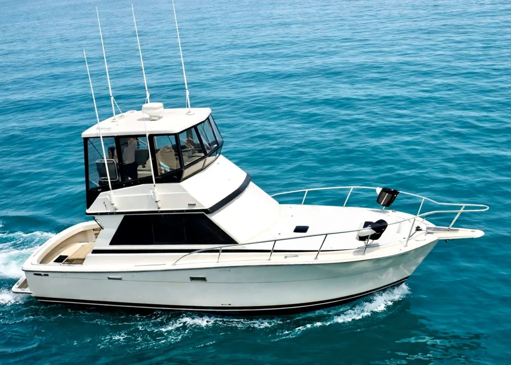 BoatPhoto.coverAlt