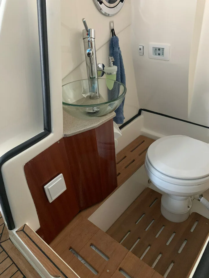 2016 Nuova Jolly Prince 25 for sale in Düsseldorf, Germany, photo 5 of 5