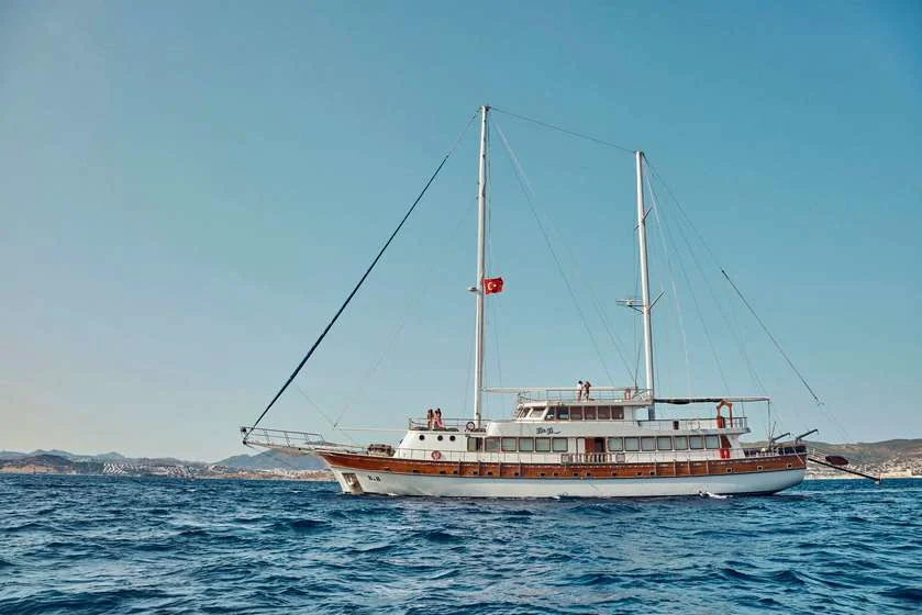 BoatPhoto.alt
