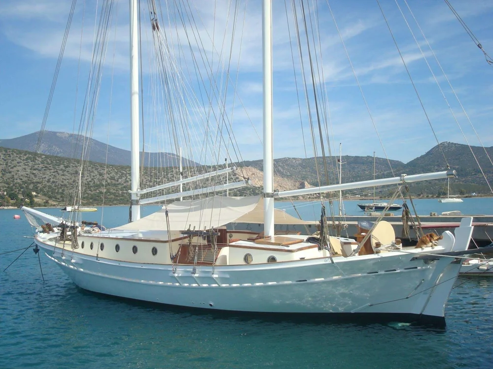 BoatPhoto.coverAlt