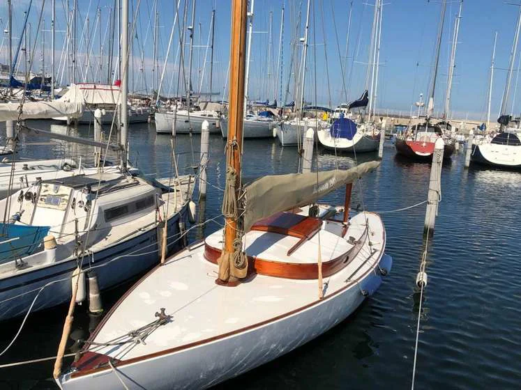 BoatPhoto.coverAlt