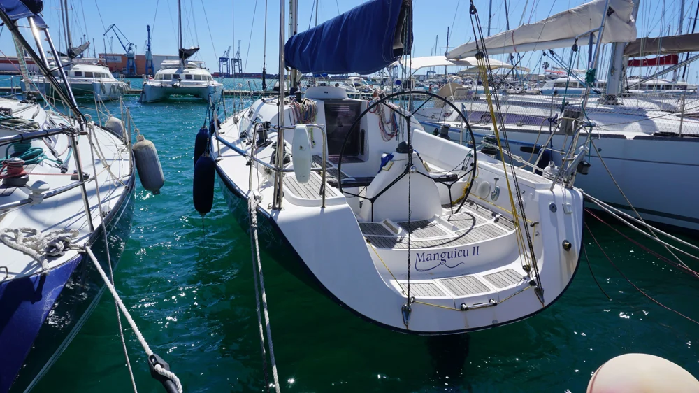 BoatPhoto.coverAlt