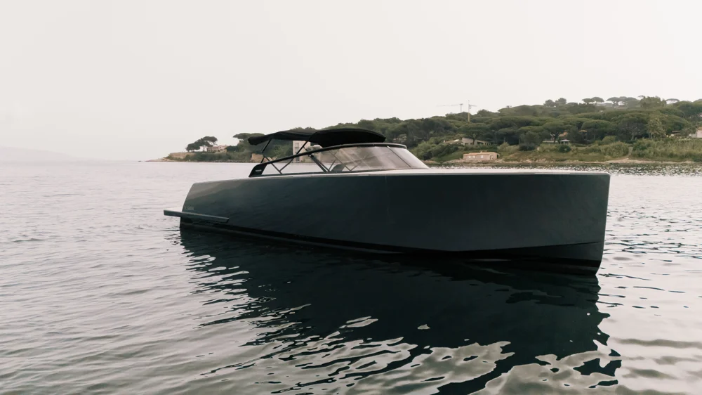 BoatPhoto.coverAlt