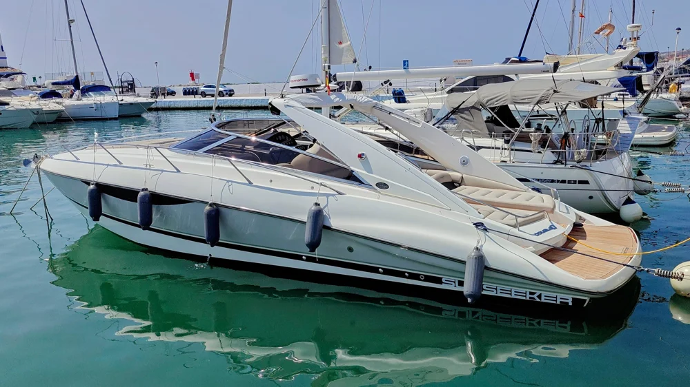 BoatPhoto.alt