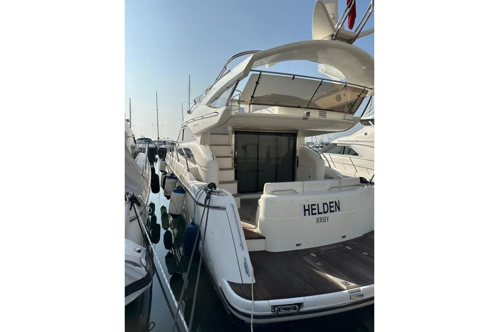 BoatPhoto.alt