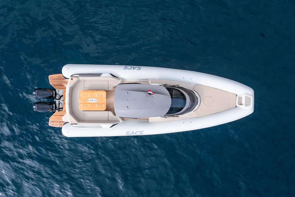 BoatPhoto.coverAlt