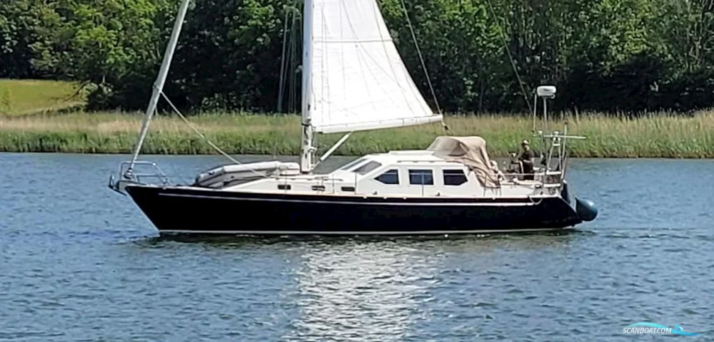 BoatPhoto.alt