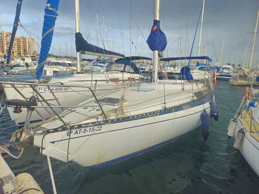 BoatPhoto.coverAlt