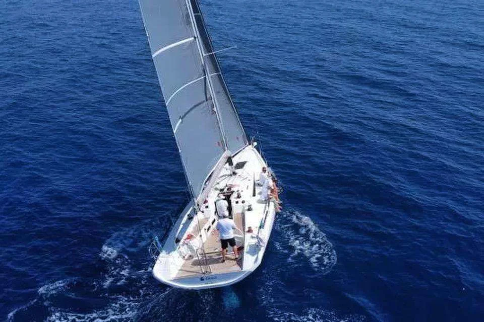 BoatPhoto.alt
