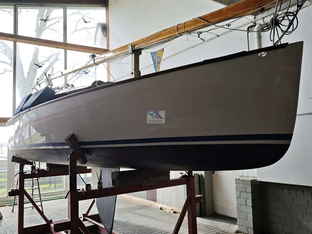 BoatPhoto.coverAlt