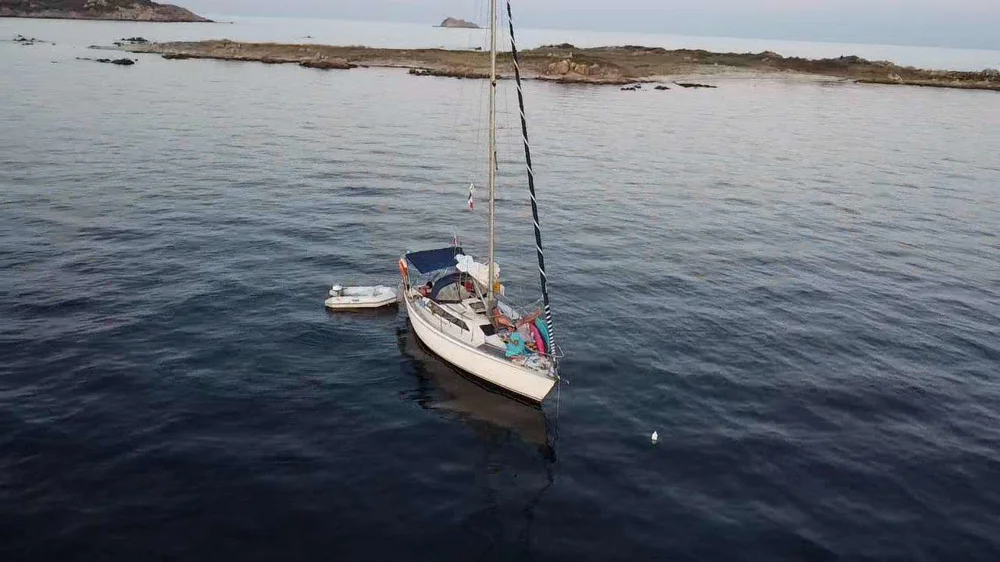 BoatPhoto.coverAlt