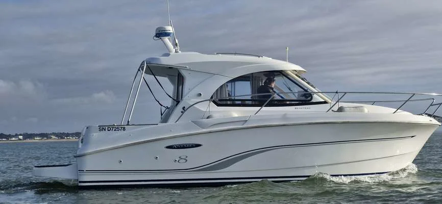 BoatPhoto.alt