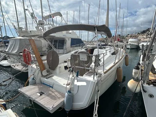 BoatPhoto.coverAlt