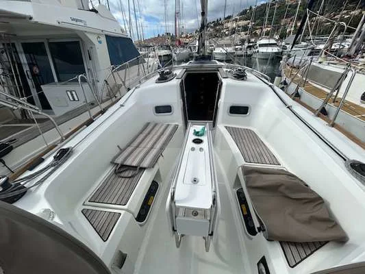 2016 Jeanneau SUN ODYSSEY 349 for sale in Menton, France, photo 4 of 4
