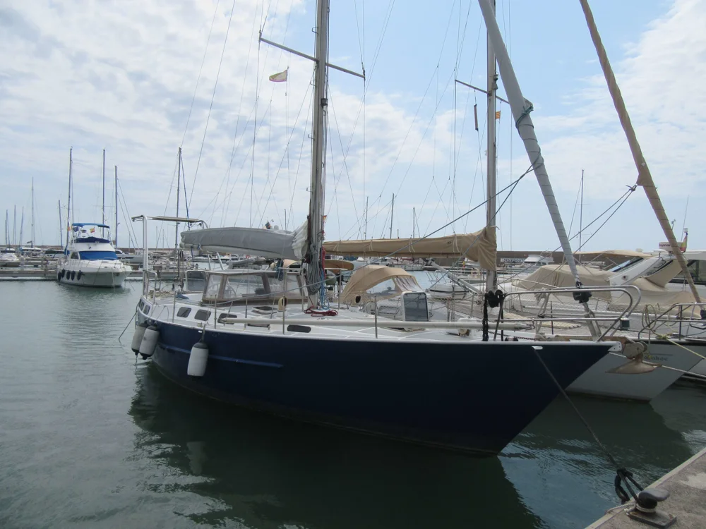 BoatPhoto.coverAlt